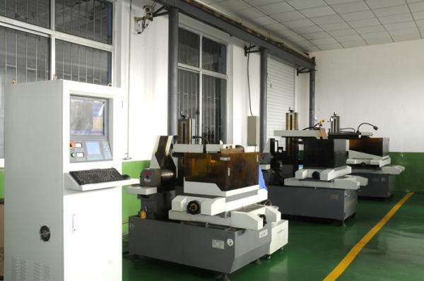 北京机械加工厂零件加工时常用设备